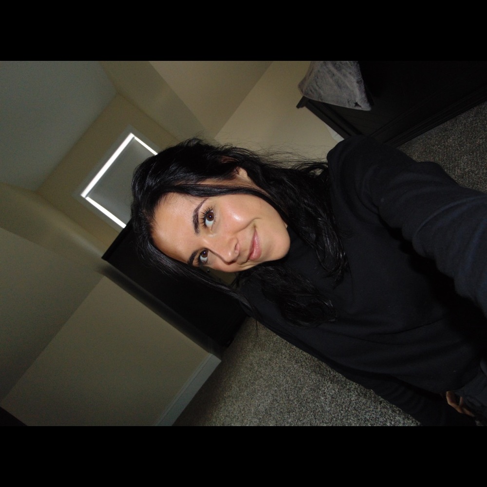 Meet your Posher, Jillian